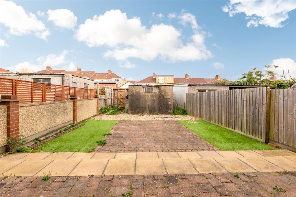 Property photo 2 of 24 78-Keys-Avenue-Bs7-0Hj-6.Jpg