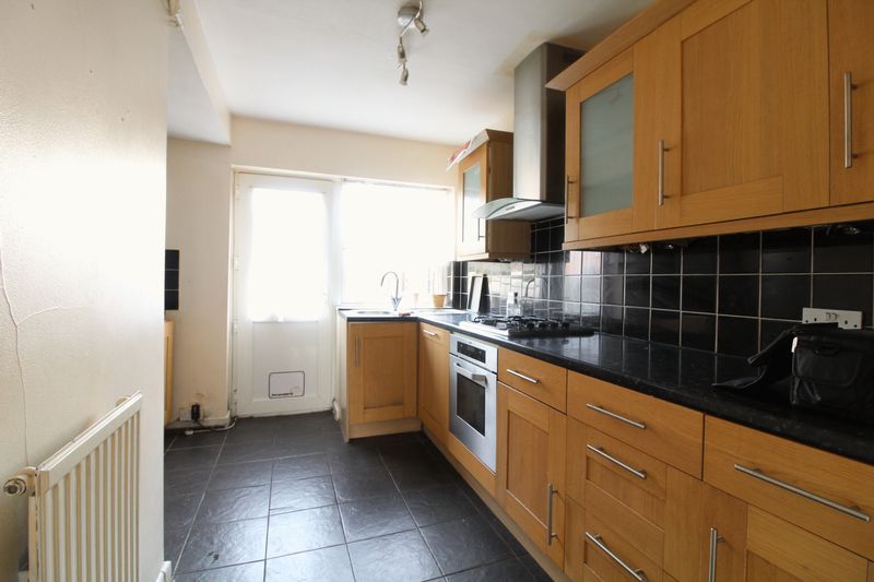 Property photo 2 of 12 Photo 7