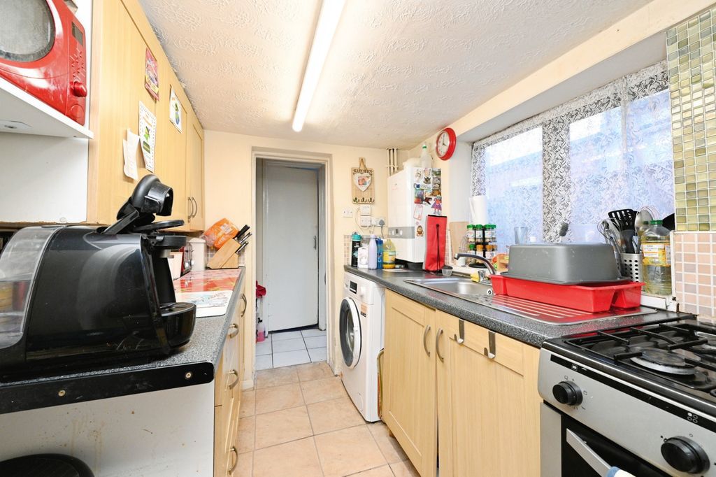 Property photo 3 of 16 Photography