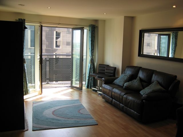 Property photo 2 of 8