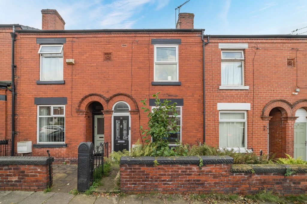 Property photo 1 of 15