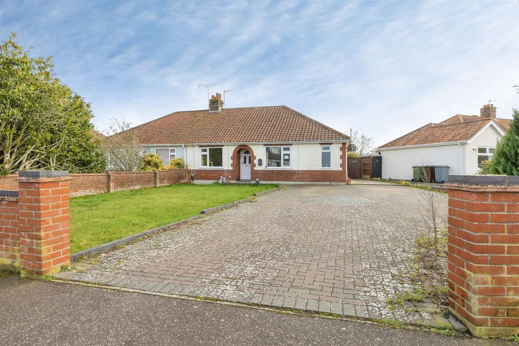 Property photo 1 of 24