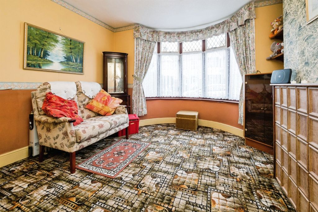 Property photo 2 of 29