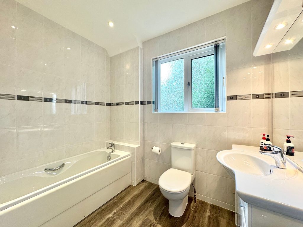 Additional image 26 of 3 bed property for saleGearholm Road, Ayr KA7
