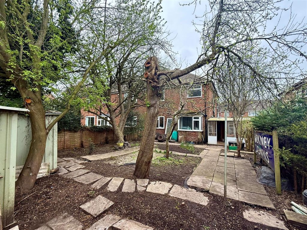 Property photo 2 of 12 Back Garden.Jpg