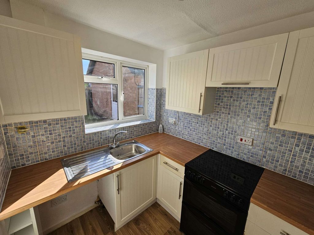 Property photo 3 of 16 Gallery