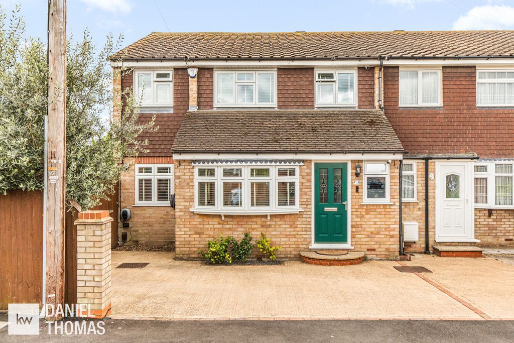 Property photo 1 of 30