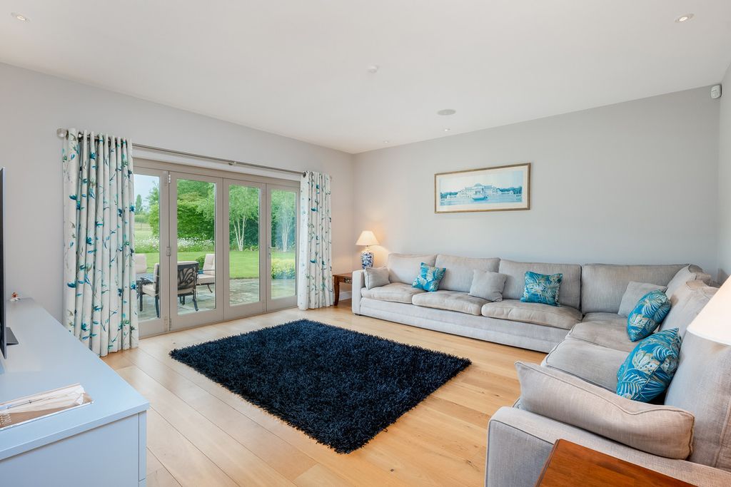 Additional image 10 of 6 bed equestrian for saleFosse Way, Ettington, Stratford-Upon-Avon Warwickshire CV37