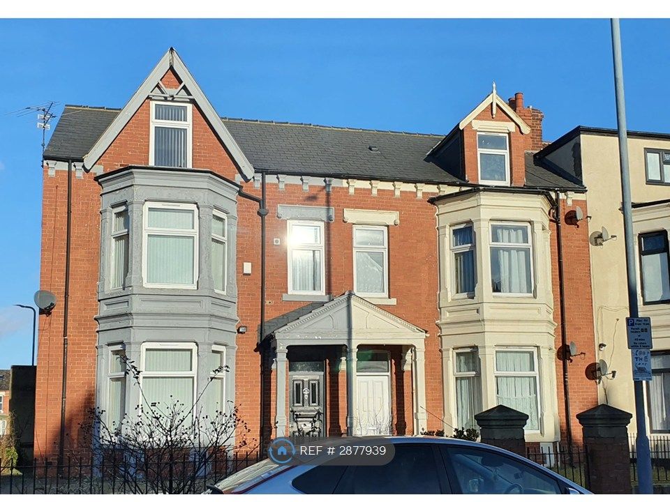 Property photo 2 of 19 Front House View