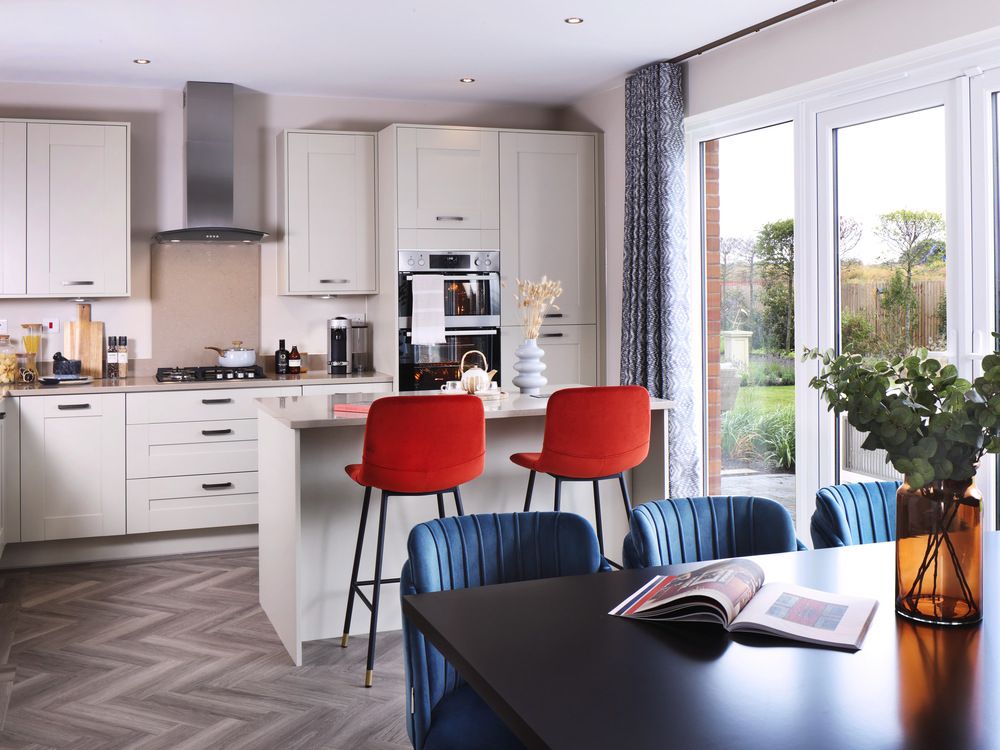 Property photo 2 of 10 Redrow - The Mere - Kitchen