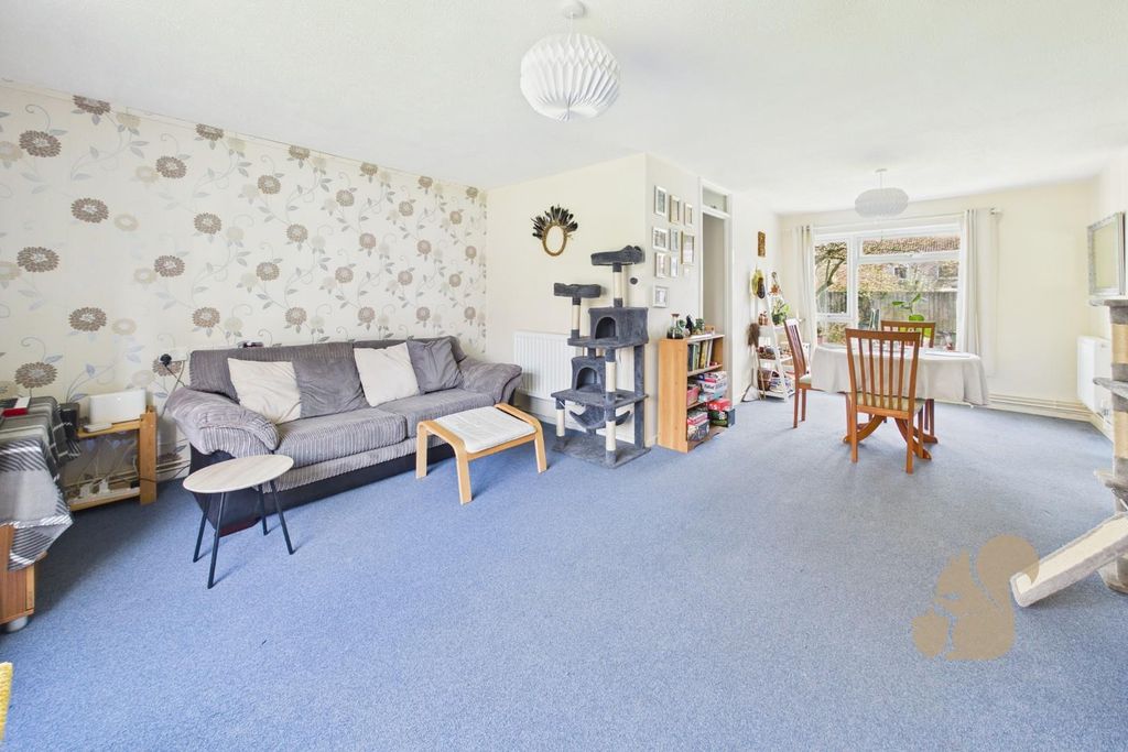 Property photo 2 of 17 Lounge/Diner