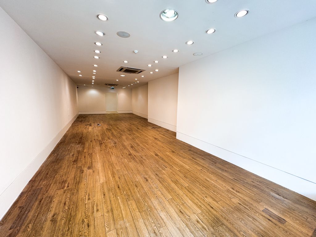 Property photo 3 of 9 Photo 12