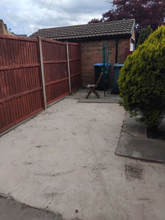 Property photo 2 of 23