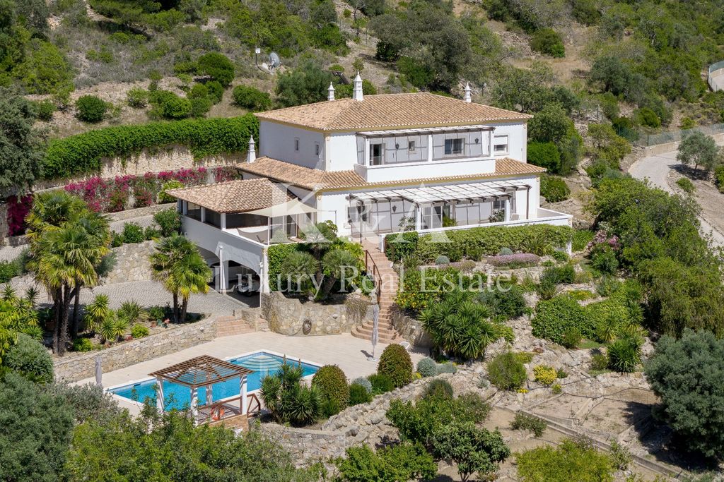 Property photo 2 of 38