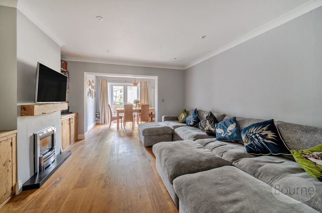 Property photo 2 of 16 58F477Af-c010-4B3...