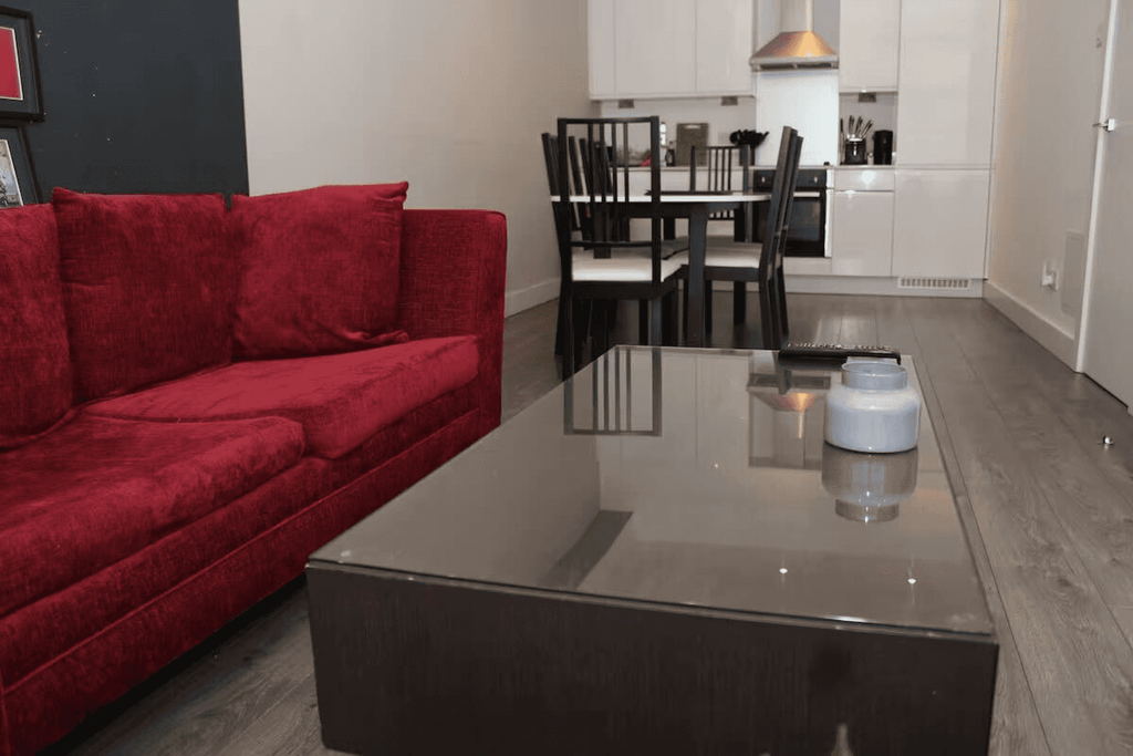 Property photo 3 of 9