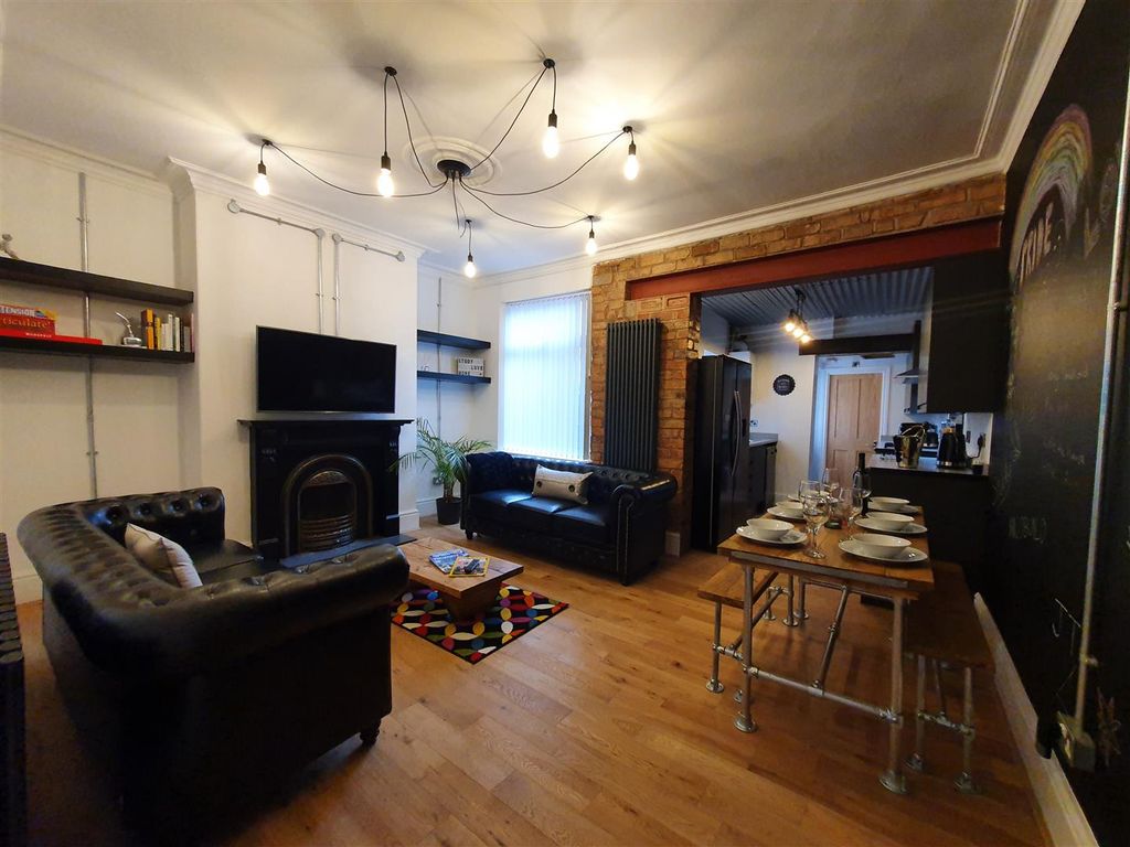 Property photo 2 of 15 Living Room.Jpg