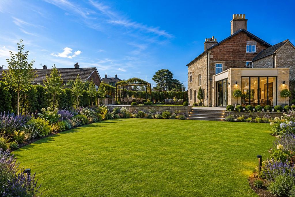 Property photo 2 of 39 CGI Image