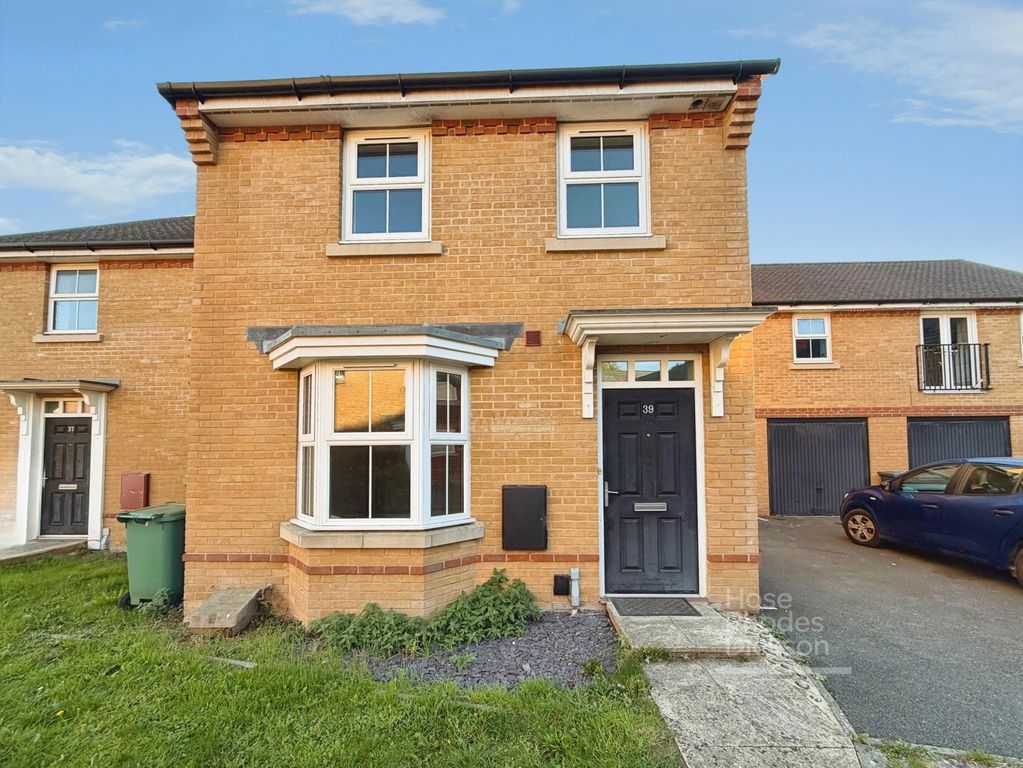 Property photo 1 of 13 Front