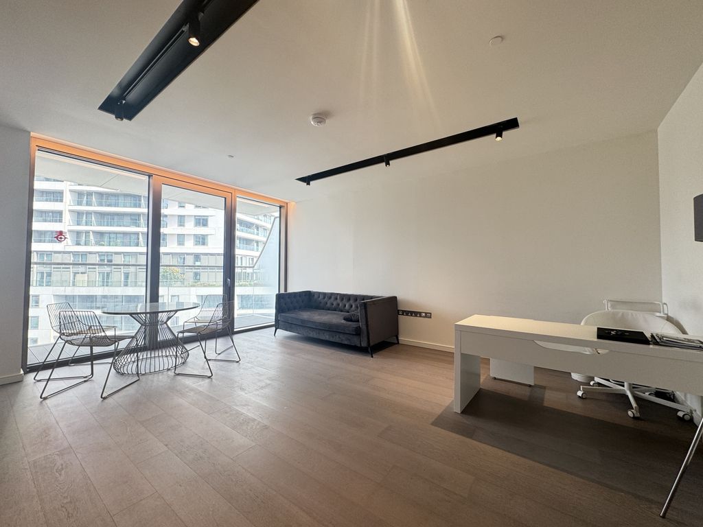 Property photo 2 of 12