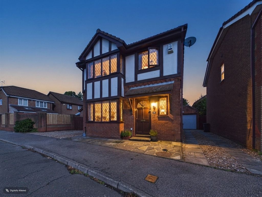 Property photo 1 of 18 3387852