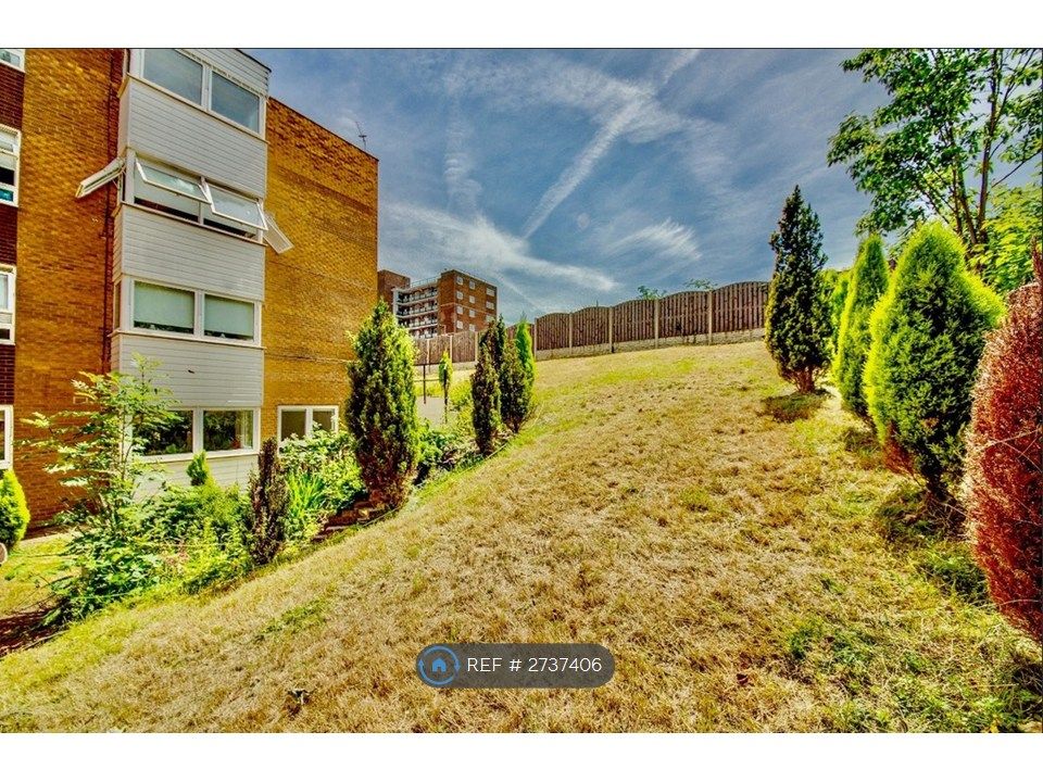 Property photo 3 of 19