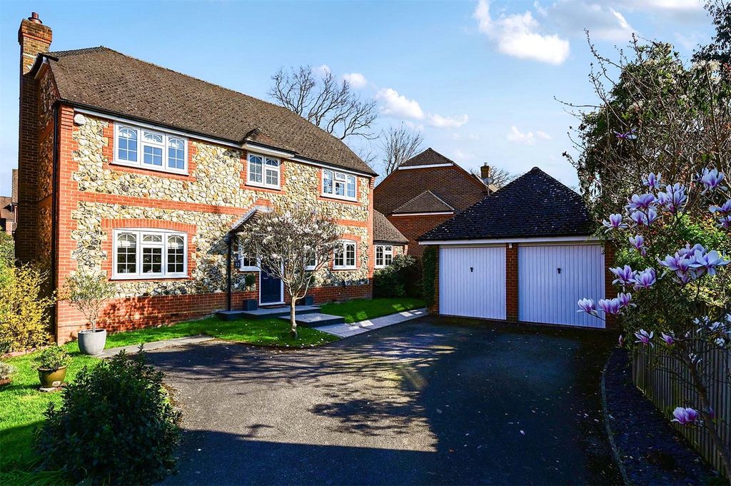 Property photo 1 of 17 Picture No. 21