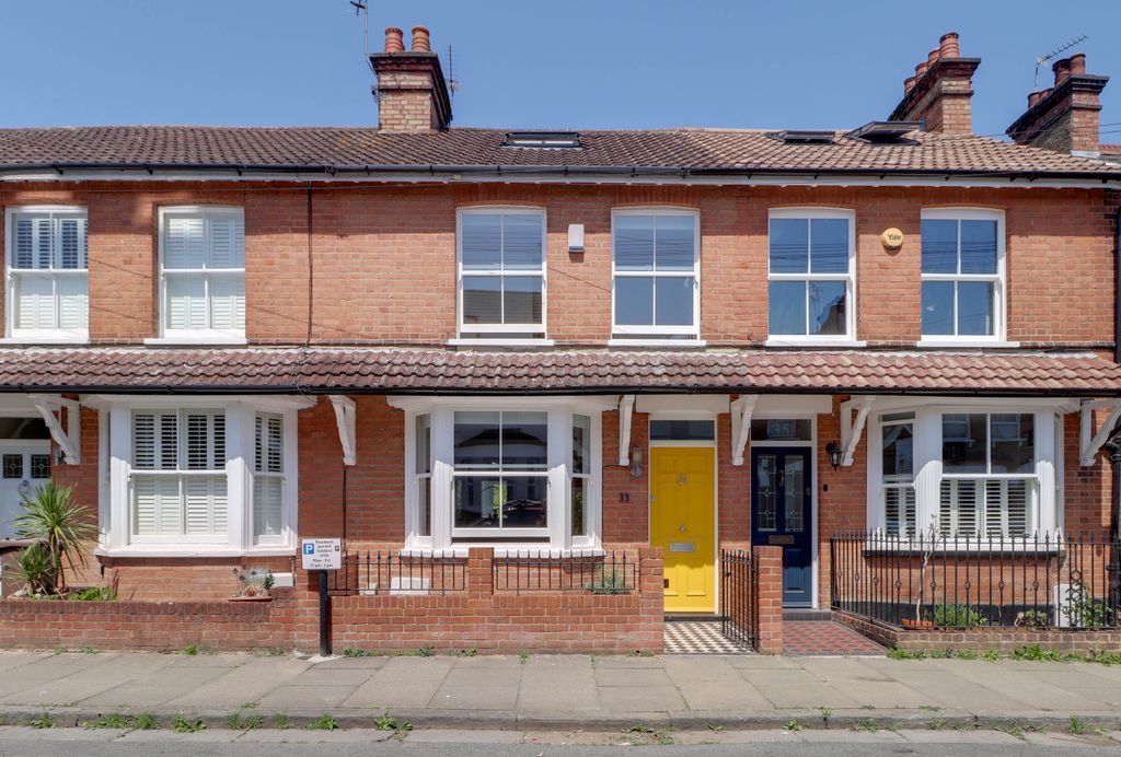 Property photo 1 of 24 External