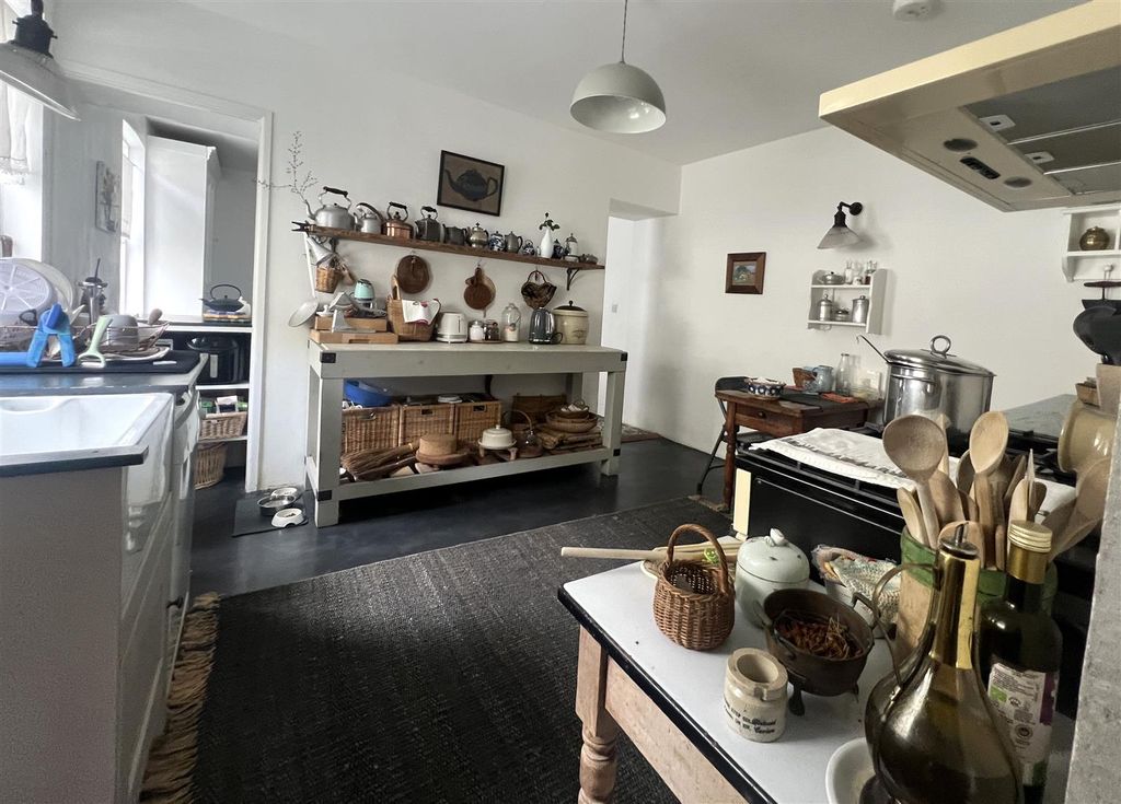 Additional image 12 of 5 bed town house for saleMorrab Road, Penzance TR18