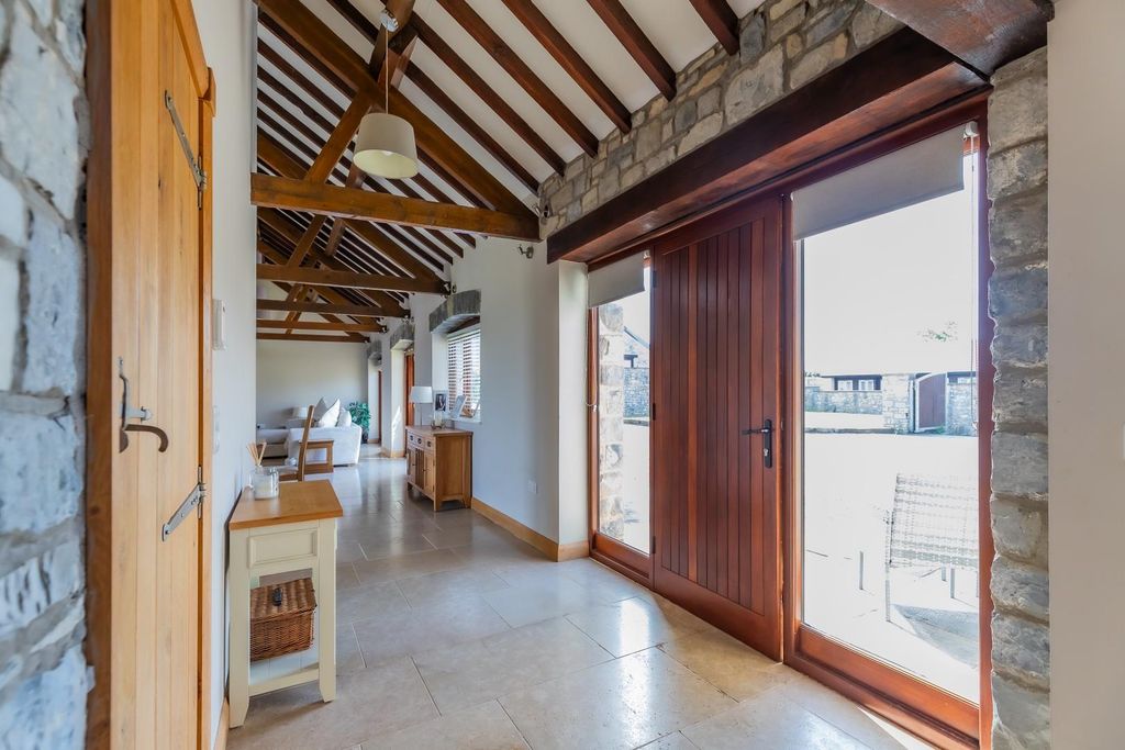 Property photo 2 of 32 The Granary (27 Of 43).Jpg