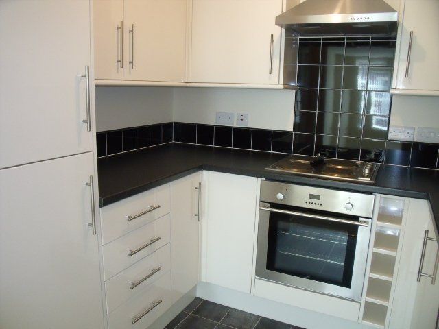 Property photo 3 of 6