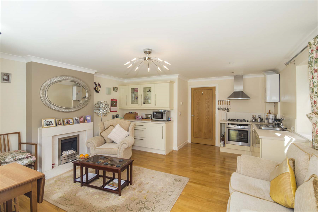 Property photo 3 of 9