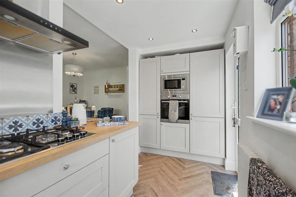 Property photo 2 of 19 Kitchen Diner_6.Jpeg