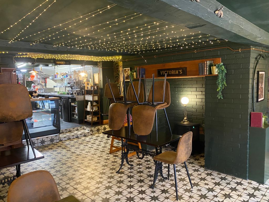 Property photo 2 of 8