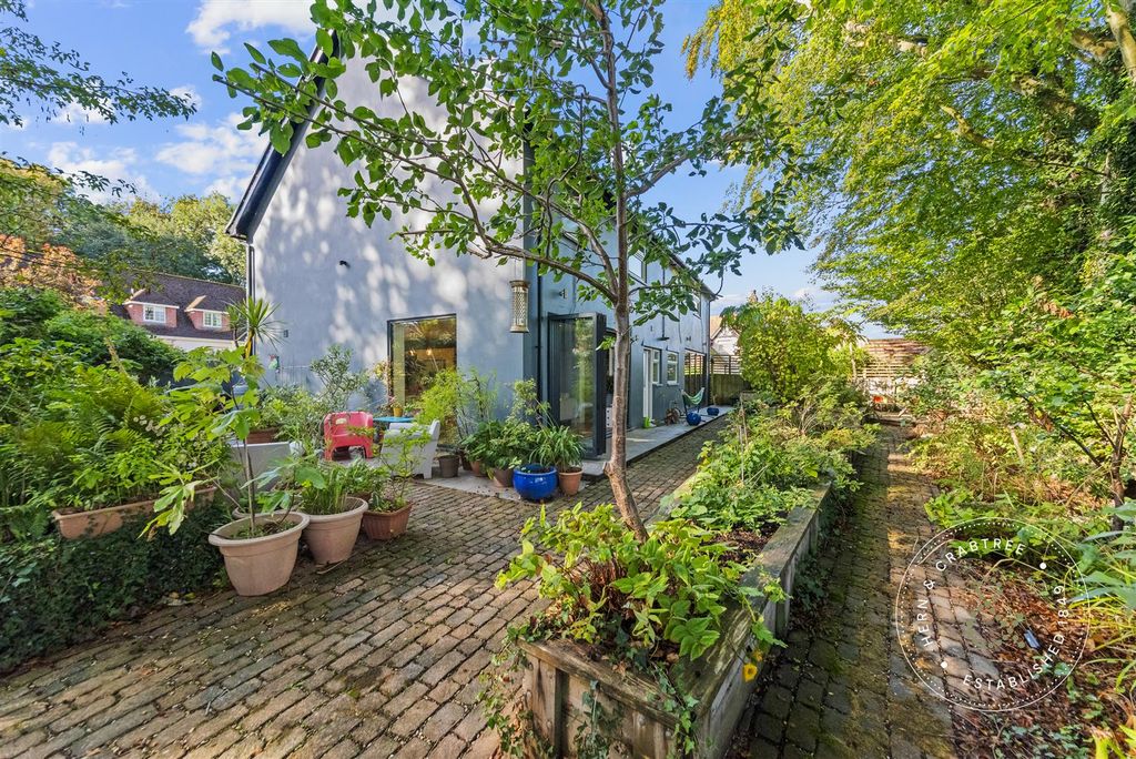 Property photo 1 of 68 Ty-Mawr-47.Jpg