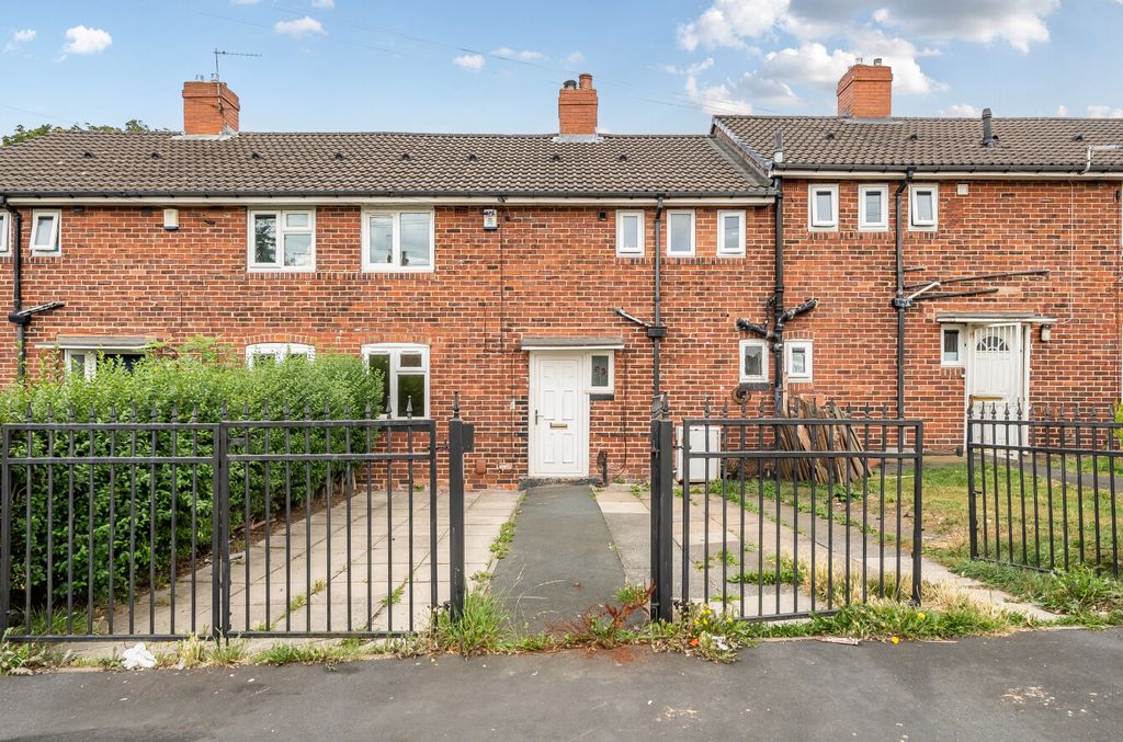 Property photo 1 of 10 1344919-1-68A73F0...
