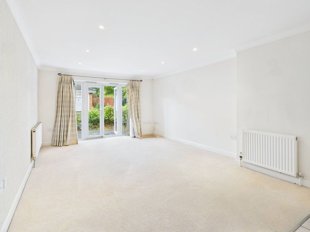 Property photo 2 of 10 Picture No. 02