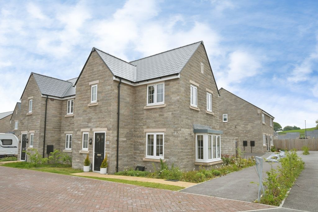 Property photo 1 of 25 Pbox-Img.Jpg
