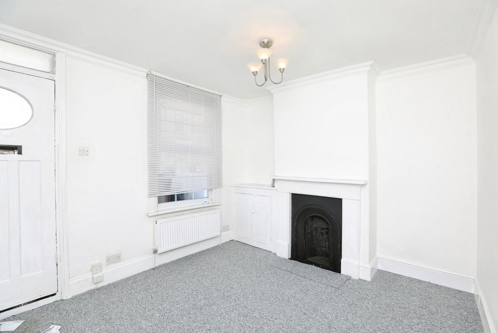 Property photo 1 of 10 Pbox-Img.Jpg