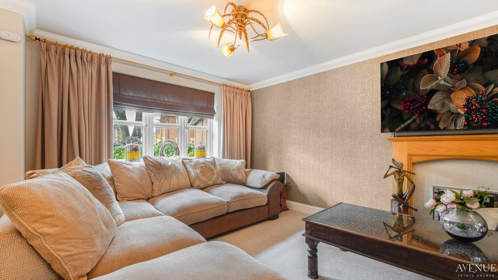 Property photo 3 of 38 4836246