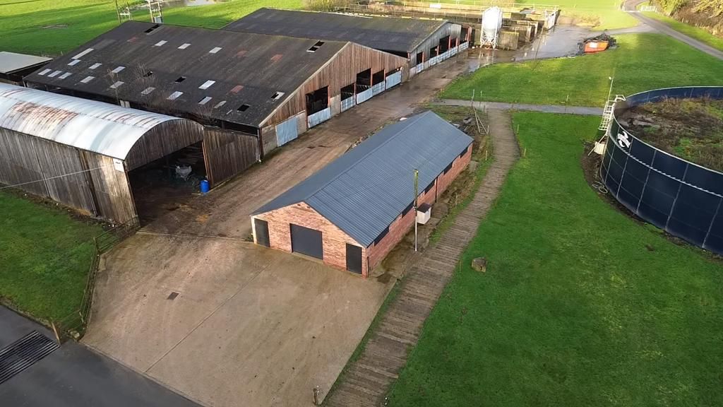 Property photo 1 of 1 Photo 8