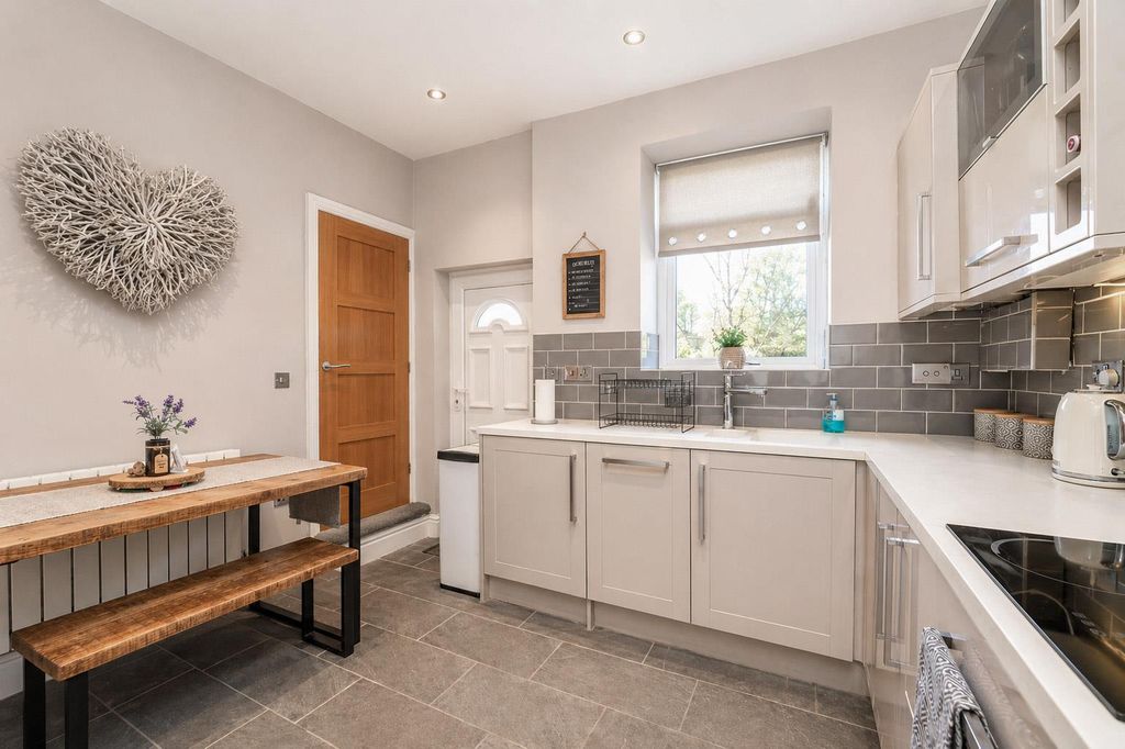 Property photo 3 of 13 30-3.Jpg