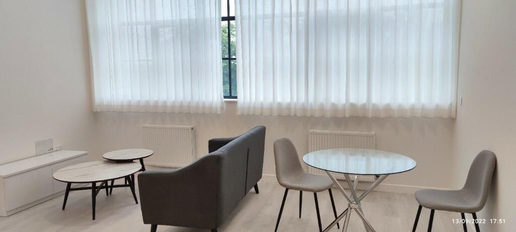 Property photo 3 of 9