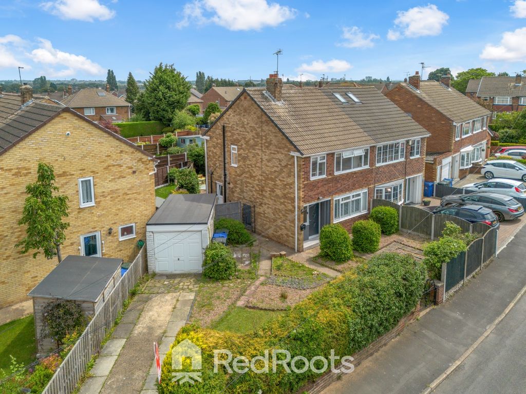Property photo 1 of 31 5218411
