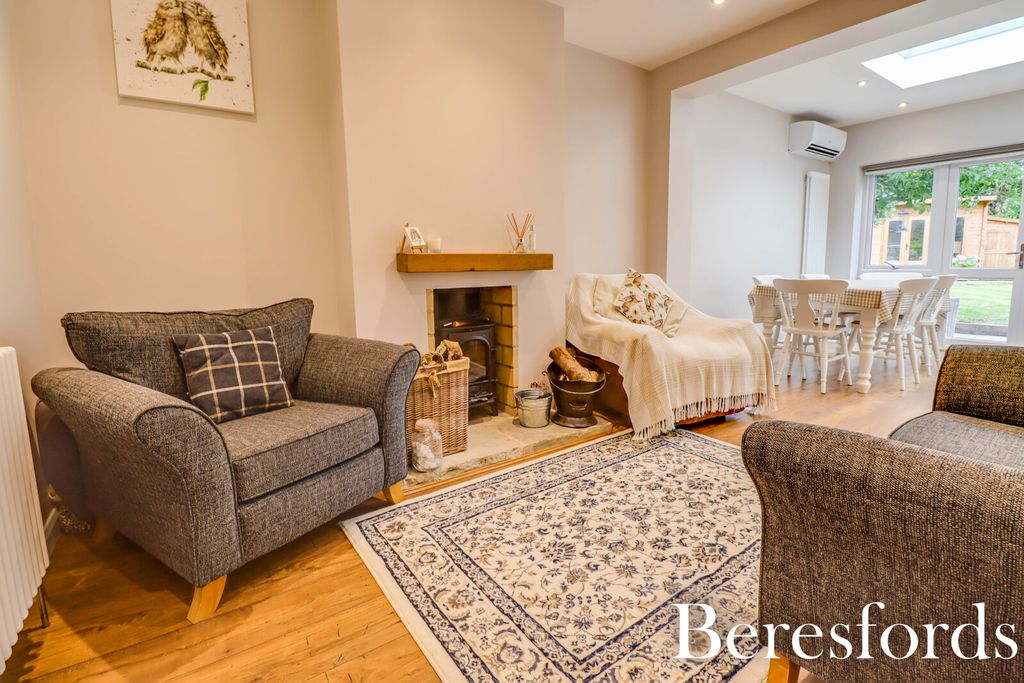 Property photo 2 of 29 Picture No. 07