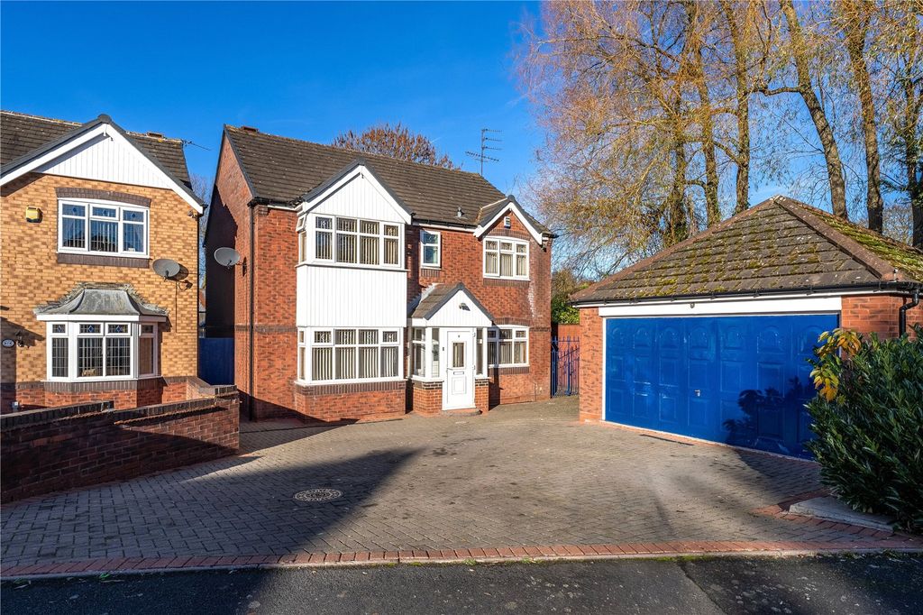 Property photo 1 of 37 Picture No. 30