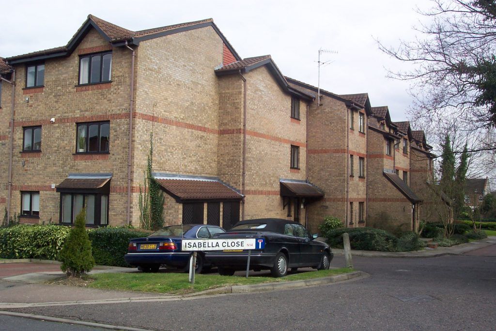 Property photo 2 of 6