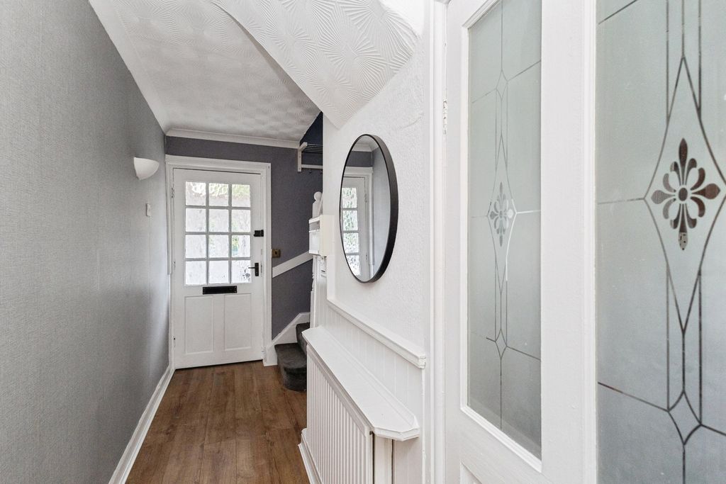 Property photo 2 of 31 Pbox-Img.Jpg