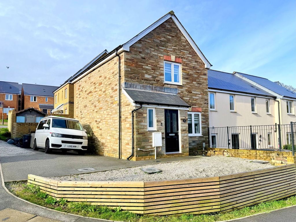 Property photo 1 of 15