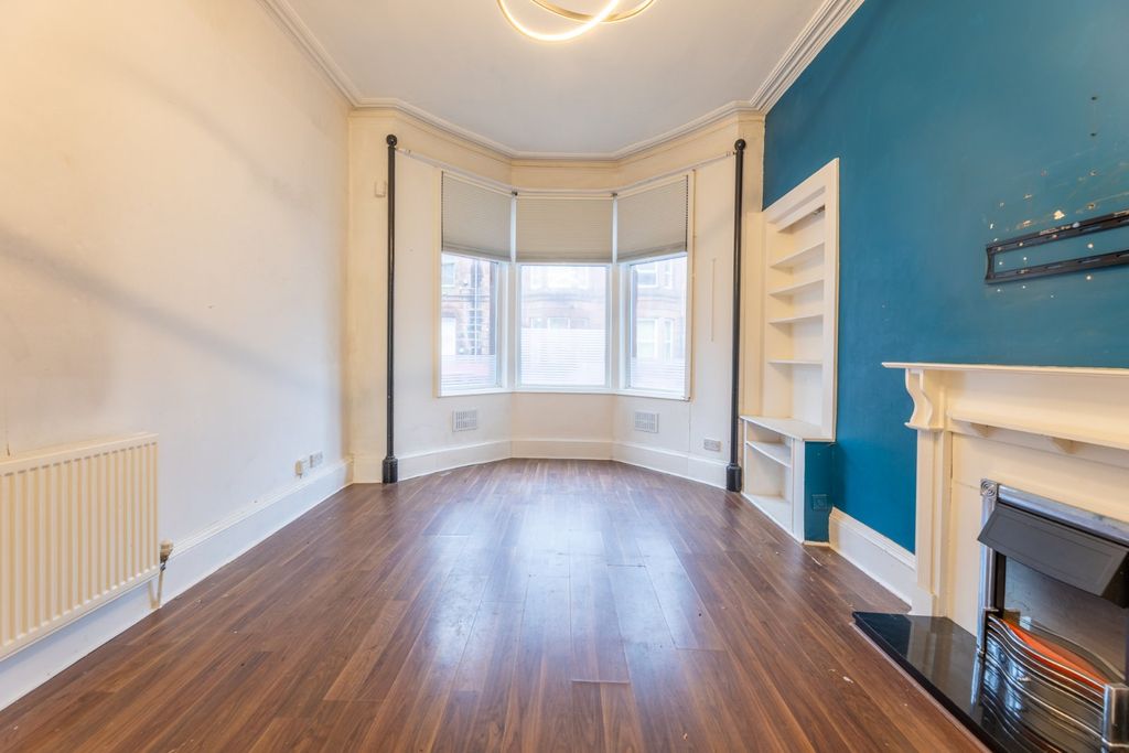 Property photo 3 of 14 Picture 3